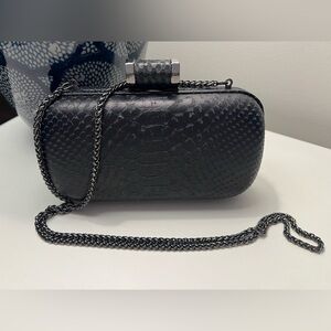 Halston Heritage Oval Crossbody Faux Snakeskin Purse Chain Strap Magnetic